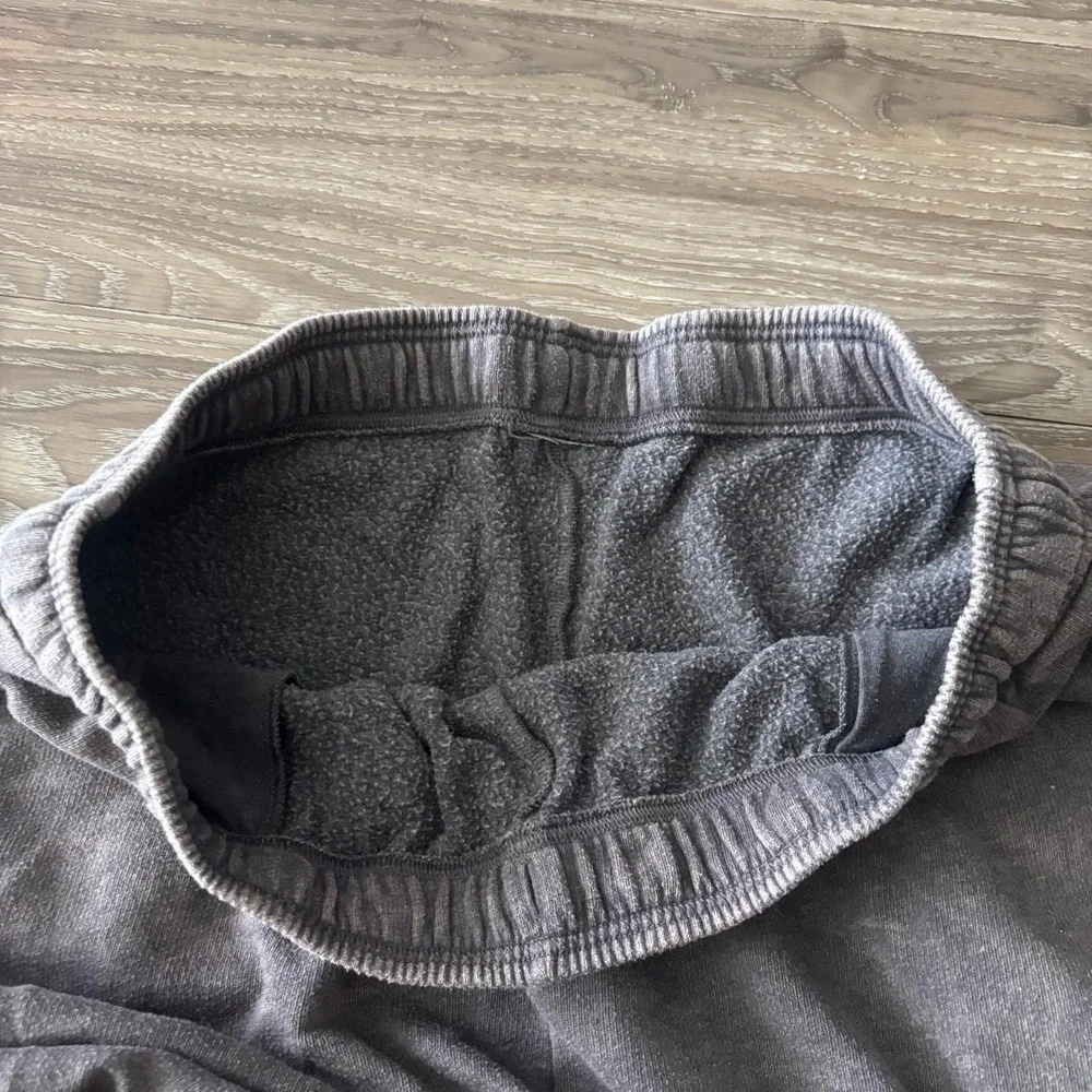Vintage Y2K/2000s Baggy Faded Grey Skater Cargo Sweatpants! Fits L